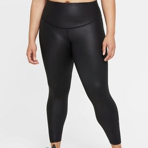 Nike 3XL Faux Leather 7/8 Mid-Rise Leggings